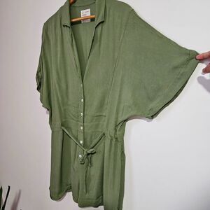 EUC FORDAYS OLIVE BUTTONED ROMPER SUPER SOFT SIZE SMALL